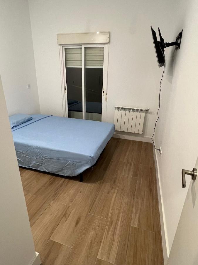 Roomstay Atocha Madryt Zewnętrze zdjęcie